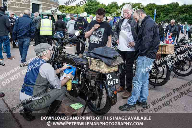 Vintage motorcycle club;eventdigitalimages;no limits trackdays;peter wileman photography;vintage motocycles;vmcc banbury run photographs